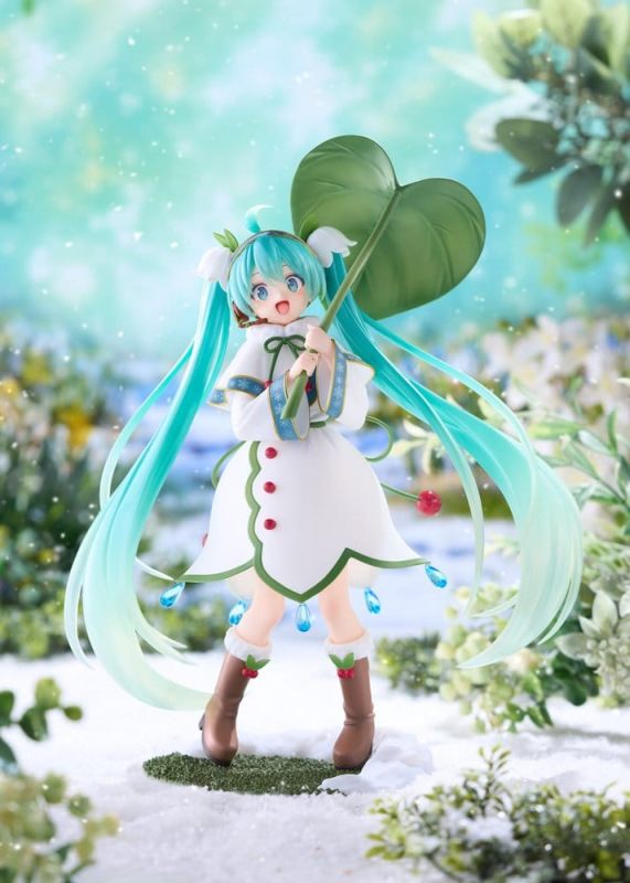 Hatsune Miku AMP+ PVC Figure Snow Miku All Stars 2015 Ver. 22 cm 1