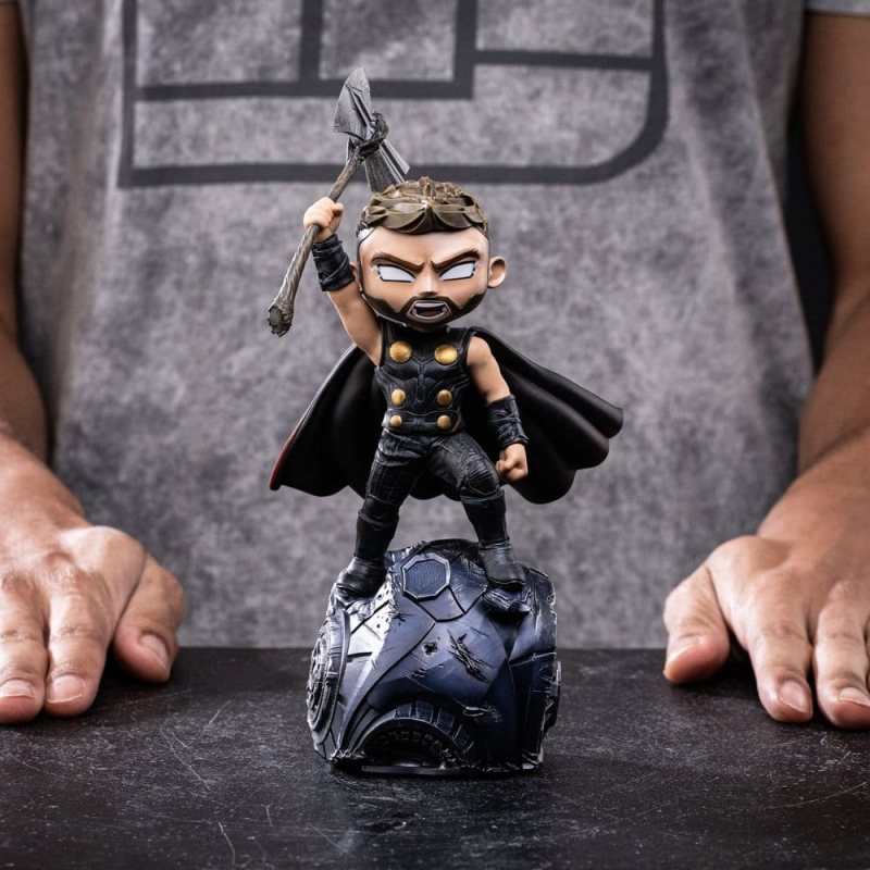 Avengers: Doomsday MiniCo Mini Figure Thor Odinson 23 cm 5