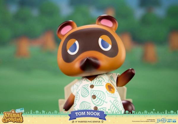 Animal Crossing: New Horizons PVC Statue Tom Nook 22 cm