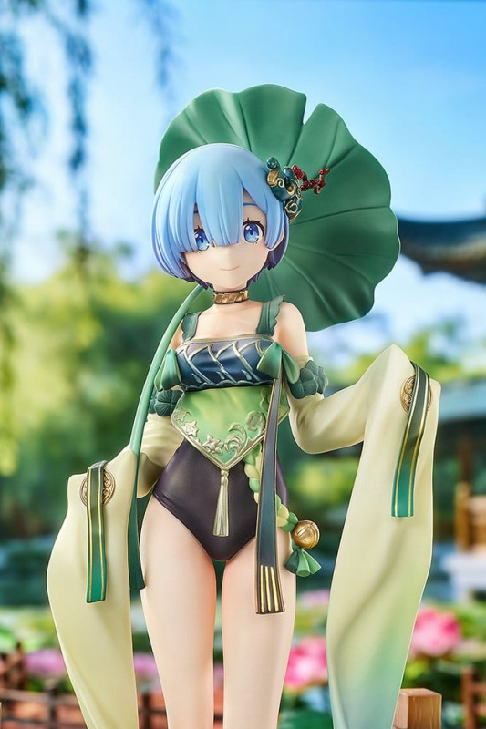 Re:ZERO -Starting Life in Another World- Statue 1/7 Rem: Breather in the Garden Ver. 26 cm 2