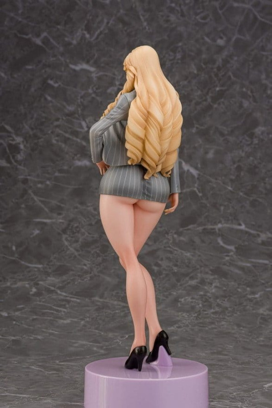 Gal Ane Shachou to Harem Office PVC Figure 1/7 Nishigori Ai (Grey Suit Ver.) Wholesome Ver. 26 cm 12