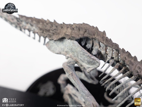 Jurassic World Statue 1/24 Indominus Rex Skeleton Bronze 24 cm 10