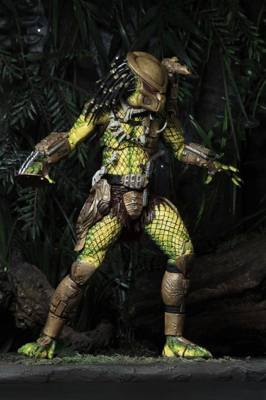 Predator 1718: Elder The Golden Angel 21 cm Action Figure Ultimate - Neca