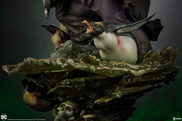 DC Comics Premium Format Statue The Penguin 51 cm 3