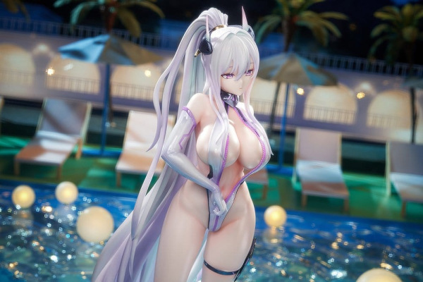 Azur Lane PVC Figure 1/6 Kearsarge Nightpool 28 cm 9