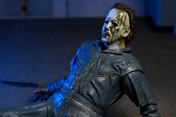 Halloween: The Curse of Michael Myers Action Figure Ultimate Michael Myers 18 cm 12
