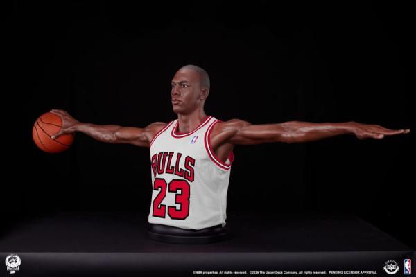 NBA Legends Life-Size Bust Michael Jordan Wings 81 cm 1