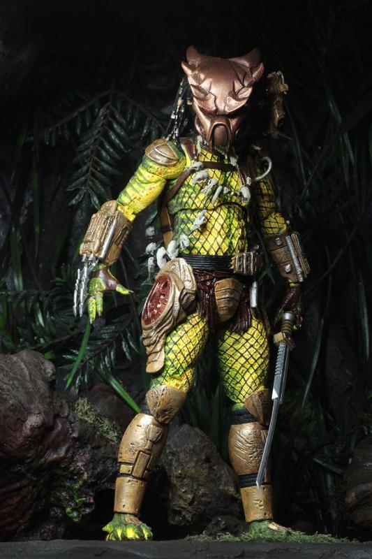 Predator 1718: Elder The Golden Angel 21 cm Action Figure Ultimate - Neca