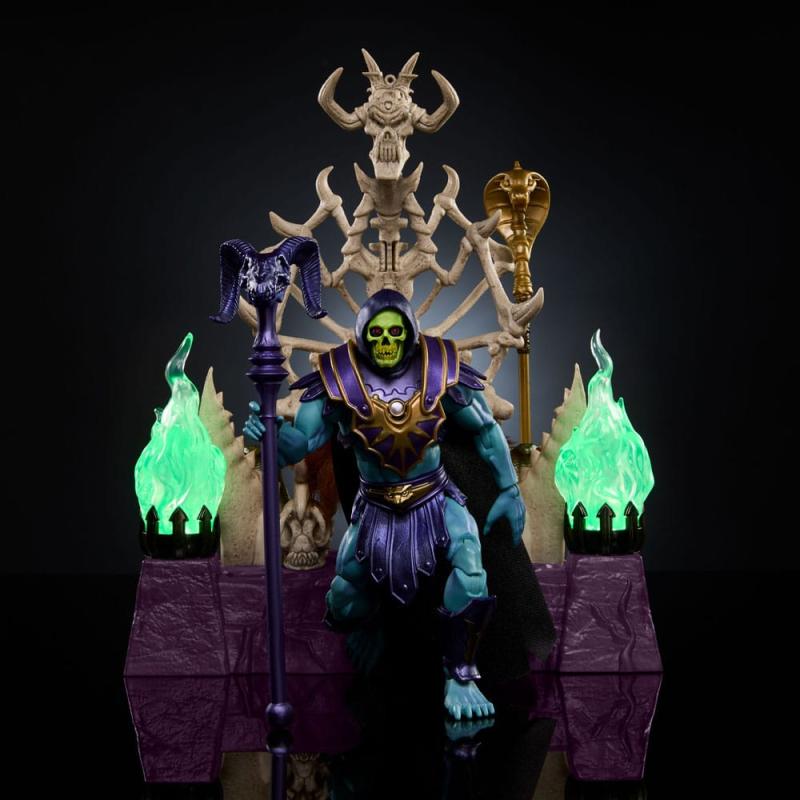 Masters of the Universe: New Eternia Masterverse Action Figure Skeletor & Throne 18 cm