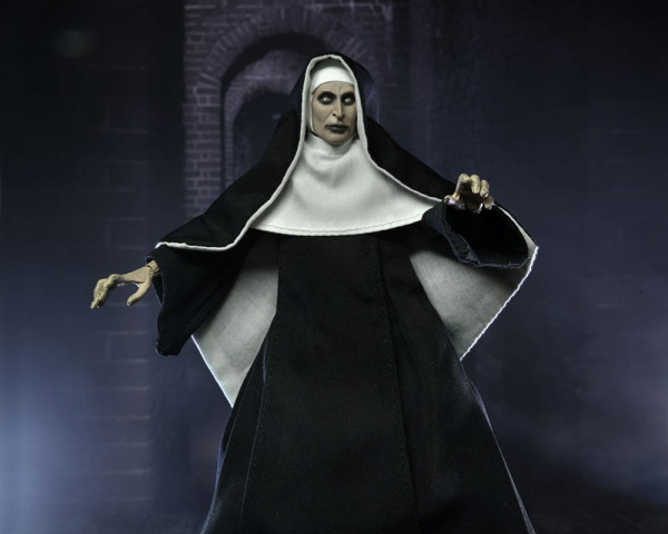 The Conjuring Universe Ultimate Action Figure The Nun (Valak) 18 cm 12