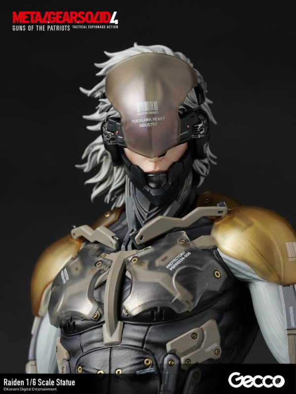 Metal Gear Solid 4 Guns of the Patriots Statue 1/6 Raiden 32 cm 8