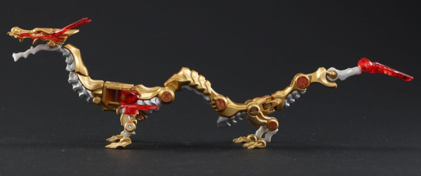 Megabox Figure Cubes IB-04 Golden Dragon 15 cm 2