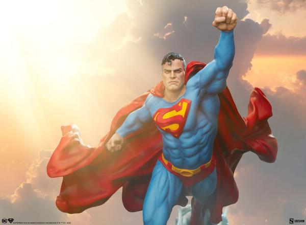 DC Comics Premium Format Statue Superman 84 cm 8