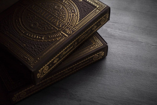 Theory 11 Playing Cards Medallion 3