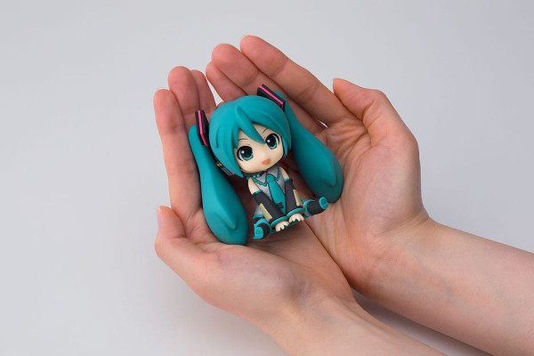 Character Vocal Series 01: Hatsune Miku Piapro Characters Rubber Mascot Nendroid Plus Mini Figure Ha 2