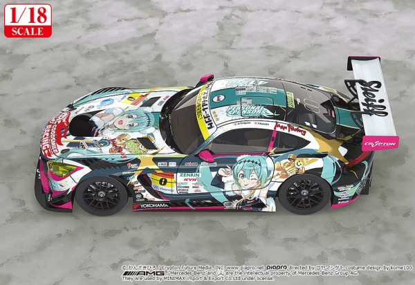 Hatsune Miku GT Project Vehicle 1/18 Good Smile Hatsune Miku AMG 2018 Final Race Ver. 26 cm 3