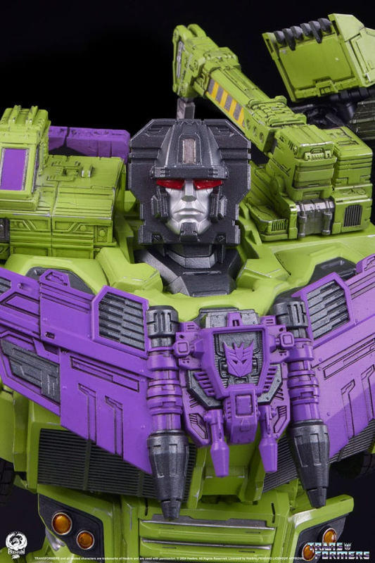 Transformers Museum Scale Statue Devastator 114 cm 4