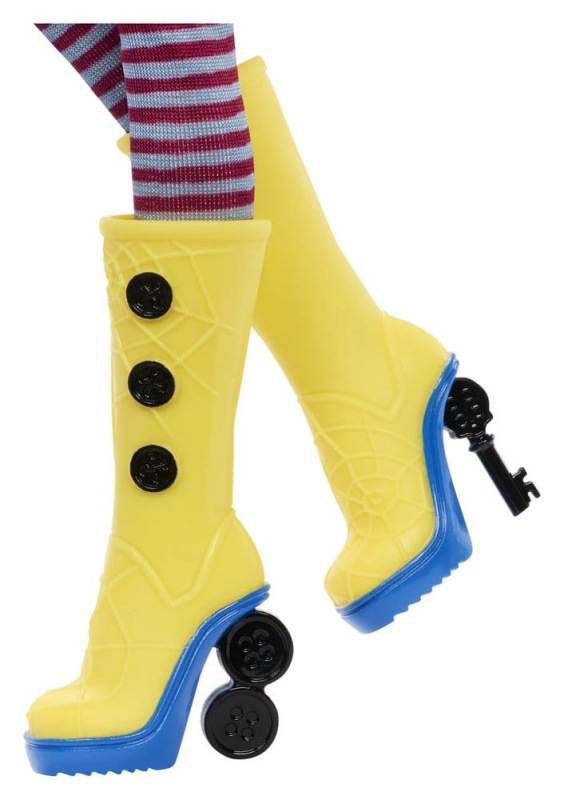 Monster High Collector Doll Coraline 7