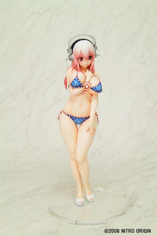 Nitro Super Sonic PVC Statue 1/6 Super Sonico Paisura Bikini Ver. Re-Run 28 cm