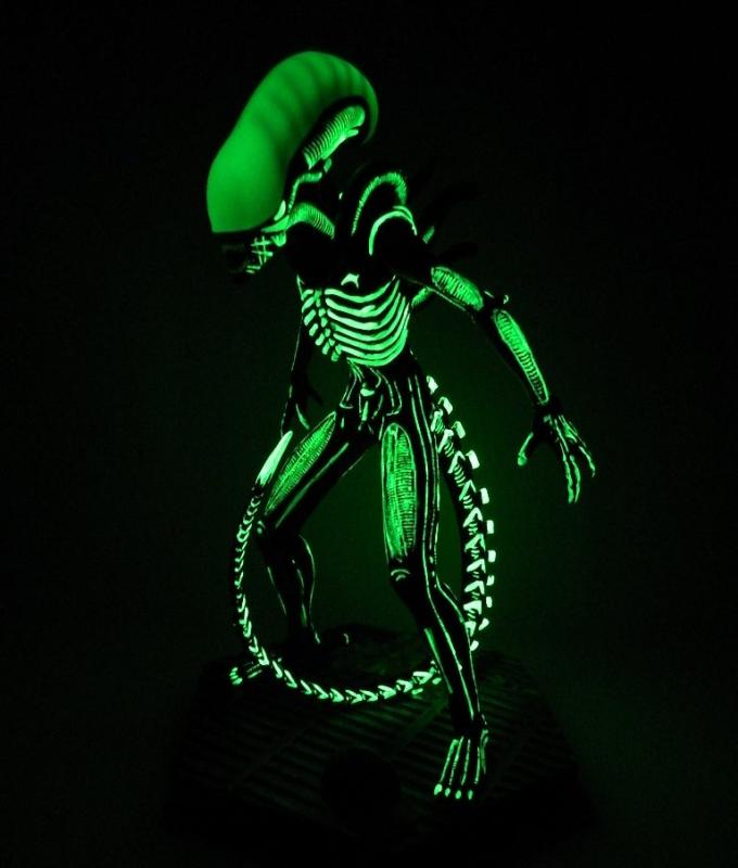 Alien Xenomorph glow in dark - Eaglemoss