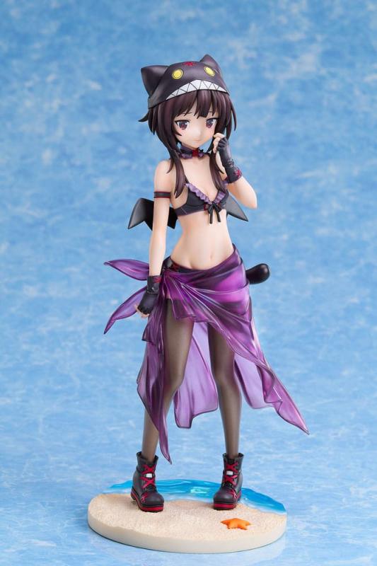 KonoSuba: An Explosion on This Wonderful World! Statue 1/7 Megumin Chomusuke Swimsuit Ver. 22 cm 1