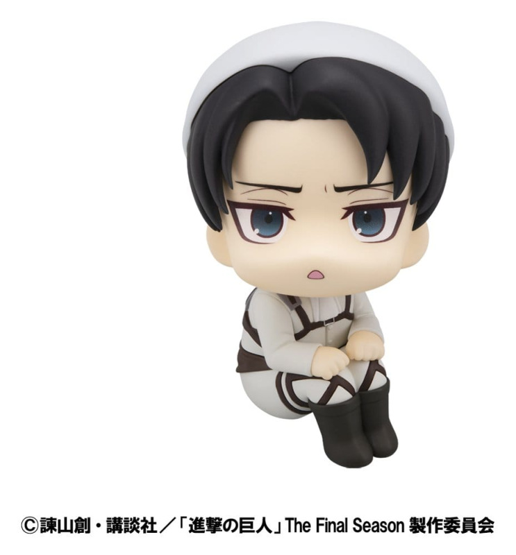 Attack on Titan Look Up PVC Statue Levi Cleaning up Ver. 11 cm 1