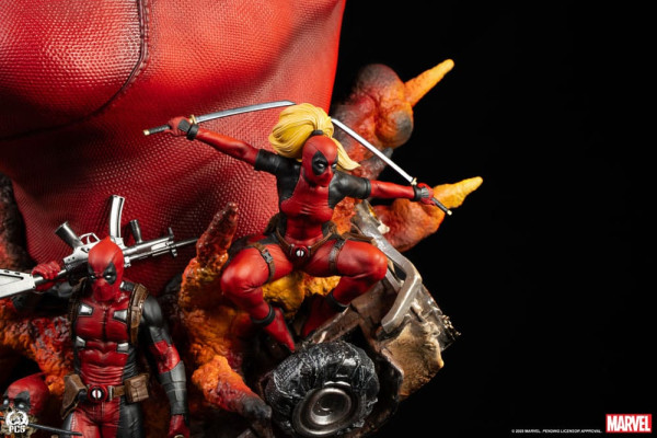 Marvel Fine Art Bust Deadpool 42 cm 7