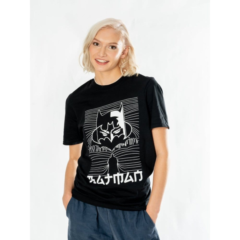 DC Comics T-Shirt Batman Anime City Size S 1