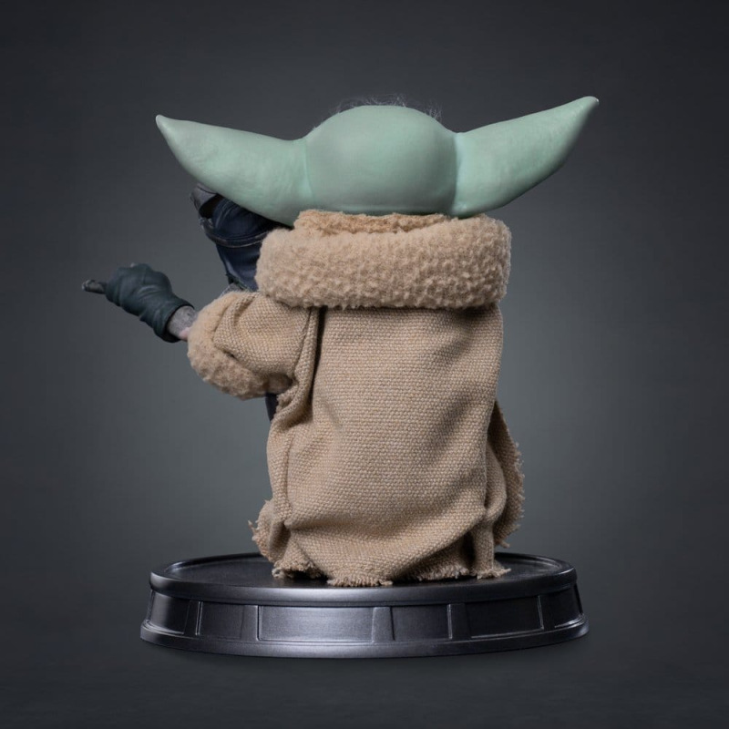The Mandalorian & Grogu Grogu Collection Statue Grogu No Squeezy 3