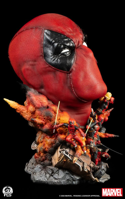 Marvel Fine Art Bust Deadpool 42 cm 2