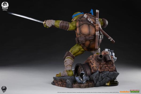 Teenage Mutant Ninja Turtles Statue 1/3 Leonardo (Deluxe Edition) 52 cm