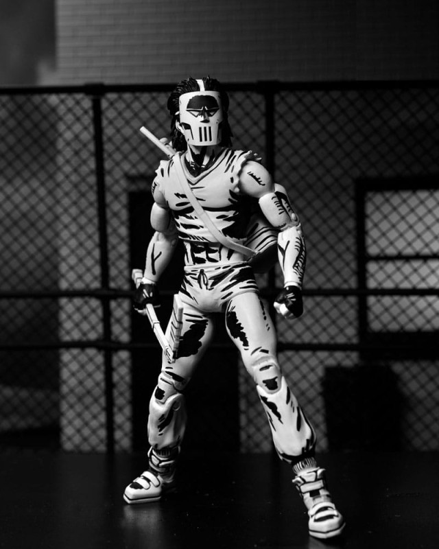Teenage Mutant Ninja Turtles Action Figure Casey Jones Black & White 18 cm 9