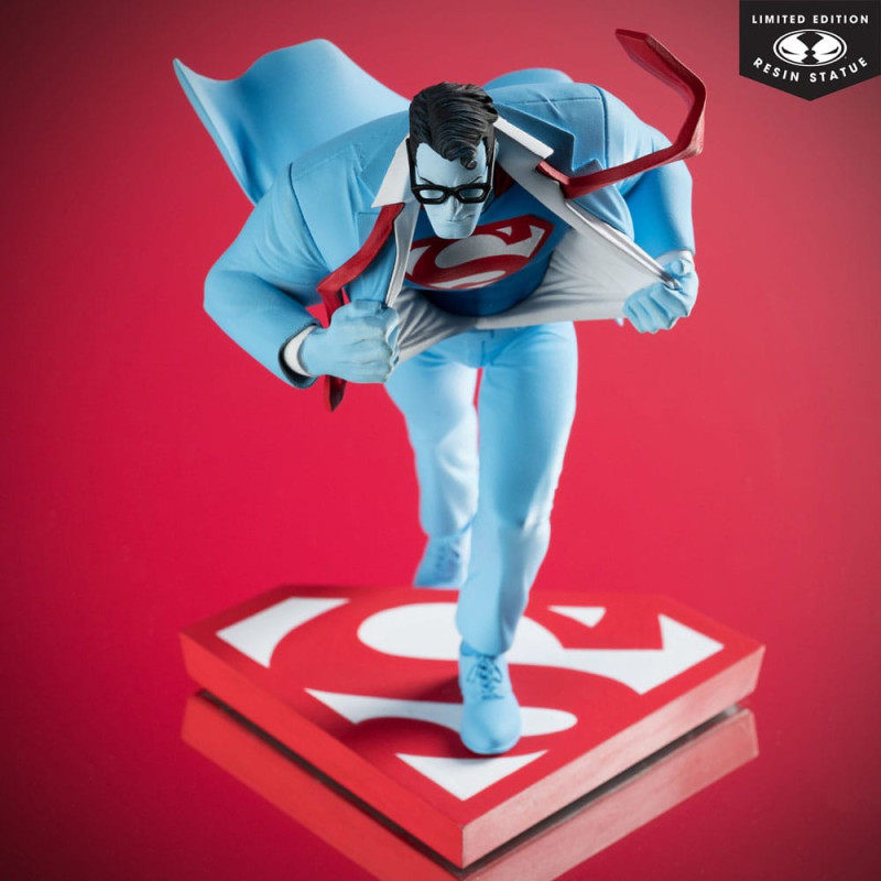DC Direct Statue 1/10 Superman Red and Blue: Superman by Clayton Henry Limited Edition 16 cm 7