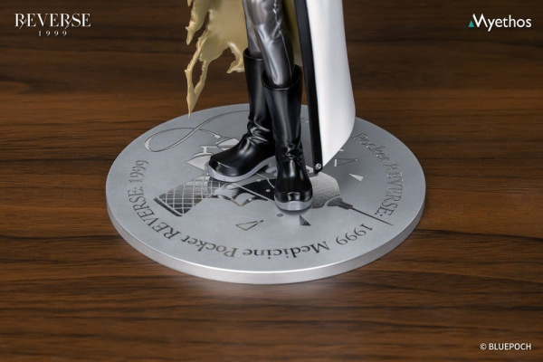 Reverse: 1999 Gift+ PVC Figure Medicine Pocket 23 cm 13