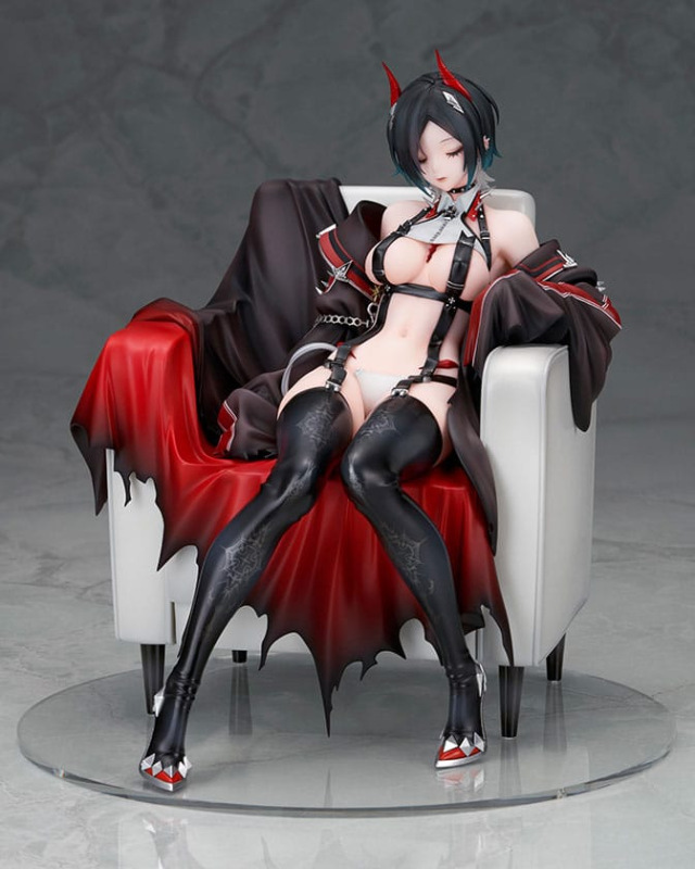 Azur Lane PVC Statue Ulrich von Hutten AmiAmi Exclusive 20 cm 13