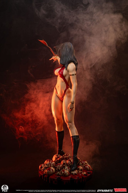 Vampirella Statue 1/2 Vampirella 112 cm 12