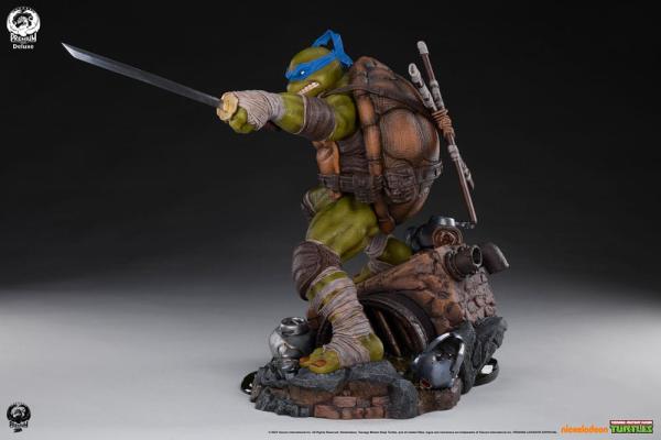 Teenage Mutant Ninja Turtles Statue 1/3 Leonardo (Deluxe Edition) 52 cm