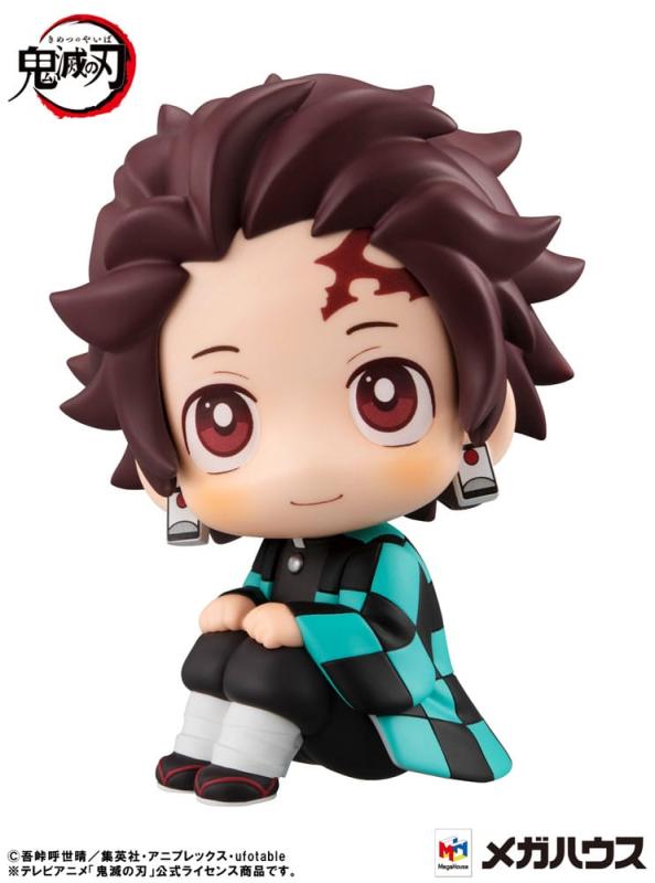 Demon Slayer Kimetsu no Yaiba Look Up PVC Statue Tanjiro Kamado 11 cm 4