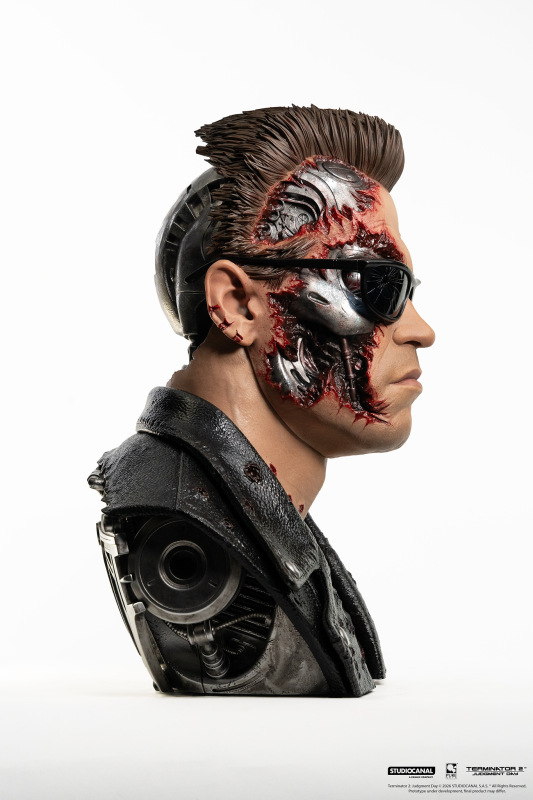 Terminator 2 : T-800 Model 101 Battle Damaged 1/1 Scale Art Mask 7