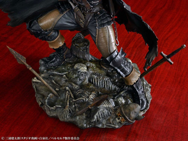 Berserk PVC Statue 1/7 Guts Black Swordsman Ver. 26 cm 1