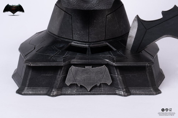 Justice League: Batman v Superman: Dawn of Justice Replica 1/1 Batman Cowl 51 cm 8