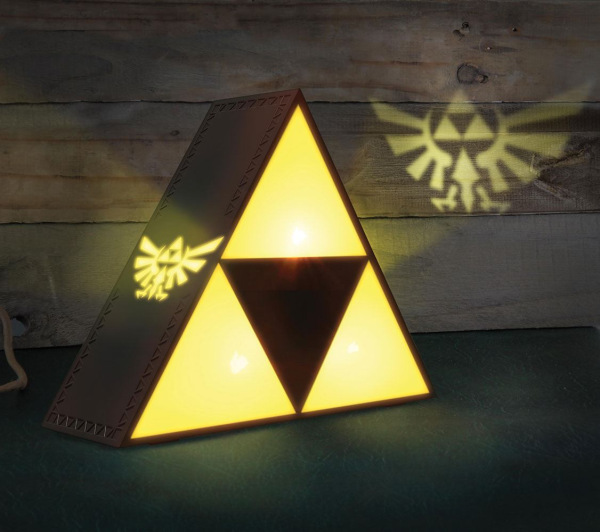 Legend of Zelda Light Triforce 20 cm 1