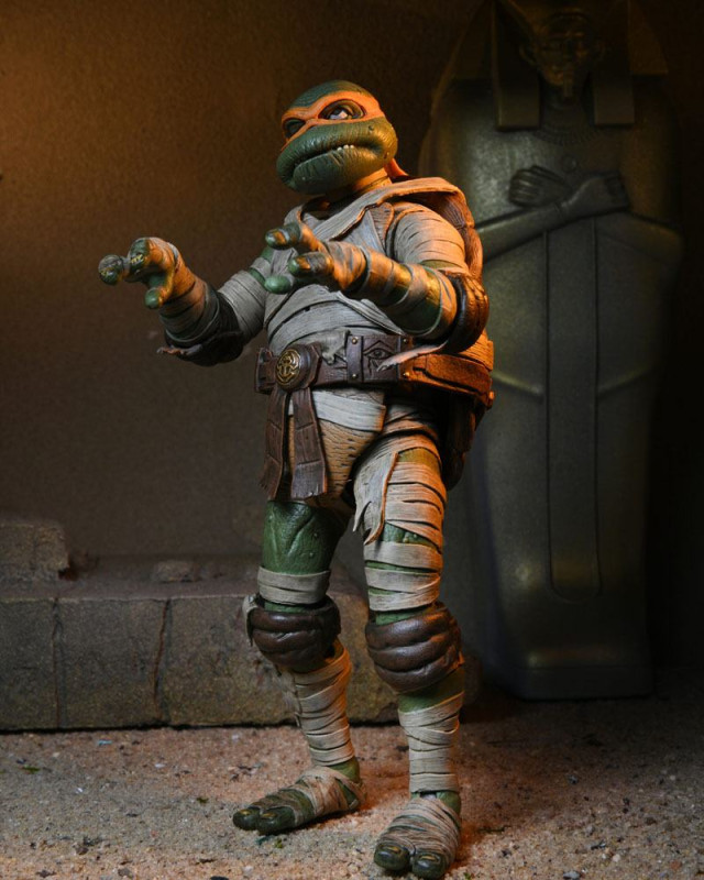 Universal Monsters x Teenage Mutant Ninja Turtles Action Figure Ultimate Michelangelo as The Mummy 1 5