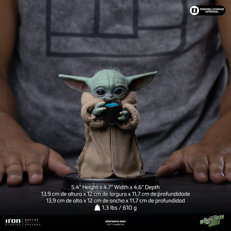 The Mandalorian & Grogu Grogu Collection Statue Grogu Always Hungry 1