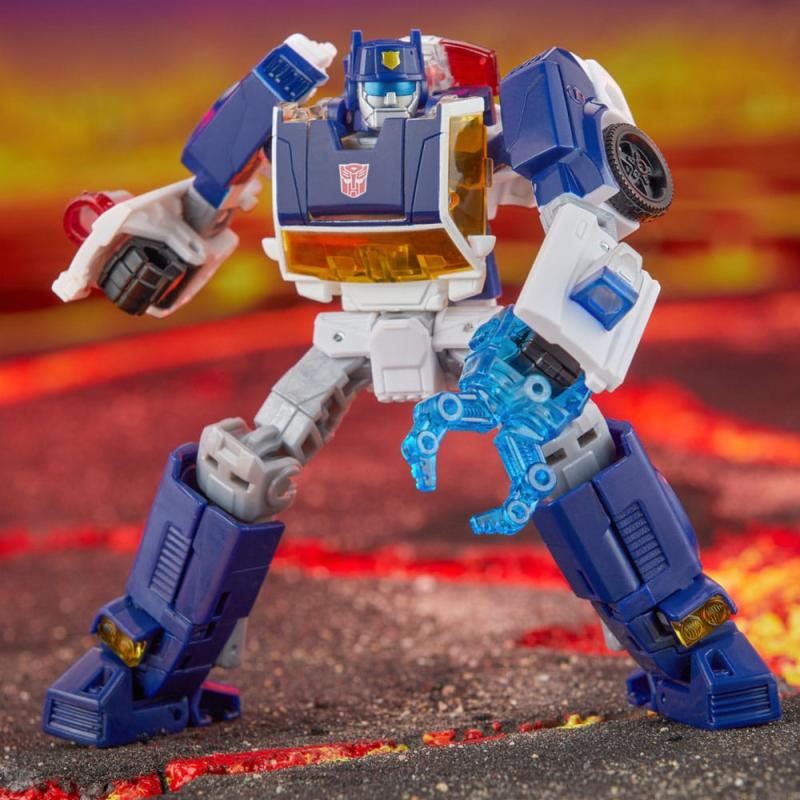 Transformers Generations Legacy United Deluxe Class Action Figure Rescue Bots Universe Autobot Chase