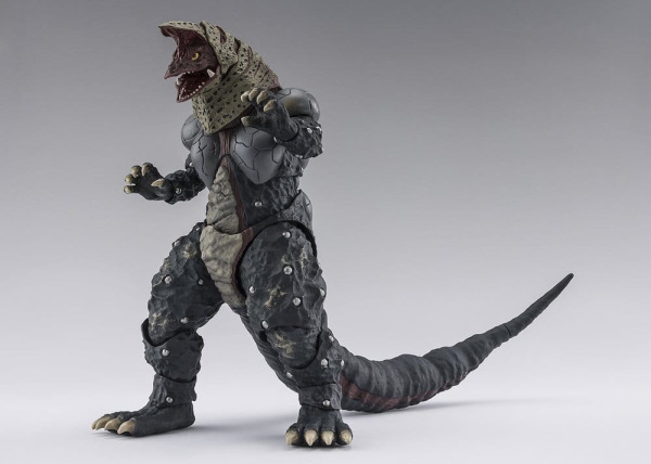 Ultraman Series S.H.Figuarts Shinkocchou Seihou Action Figure Golza 30th Anniversary Edition 15 cm 1