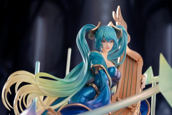 League of Legends PVC Statue 1/7 Maven of the Strings Sona 31 cm