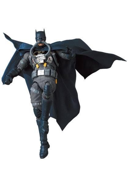 Batman Hush: Stealth Jumper Batman 16 cm MAF EX Action Figure - Medicom