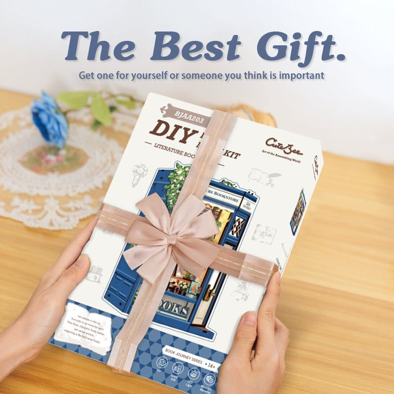 Book Nook Literature Bookstore 17 x 12 cm 4