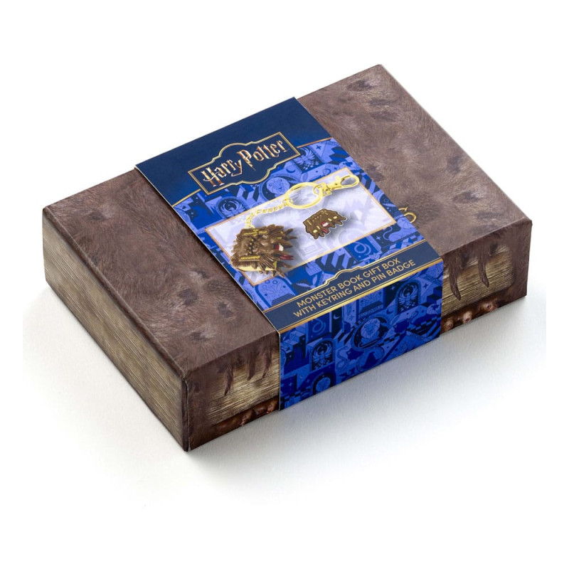Harry Potter: Monster Book Keychain and Pin Badge Gift Set 2